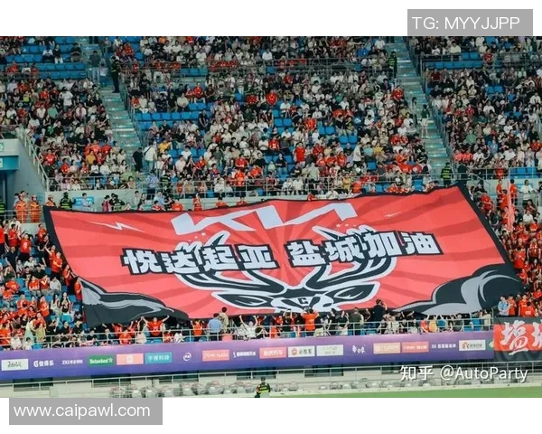 全球顶级赛事激荡绿茵赛场巅峰对决全面升级引爆观众激情四射震撼全场